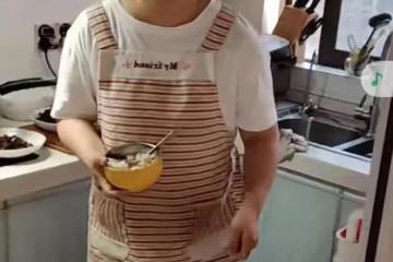 520丈夫偷偷給妻子買99朵玫瑰,妻子不開心:幹嘛要浪費那麼多錢