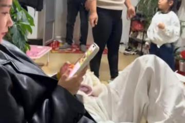 大型翻車現場!女孩童言無忌把媽媽平時說公婆的壞話,全都抖出來