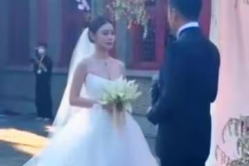 婚禮大合照眾生相:汪小菲不在狀態、岳父岳母落寞,馬筱梅笑開花