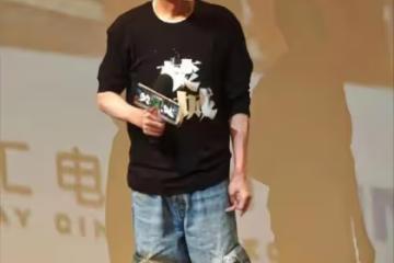 72歲曾志偉穿牛仔褲本想像劉德華這樣，卻一言難盡下半身看著尷尬