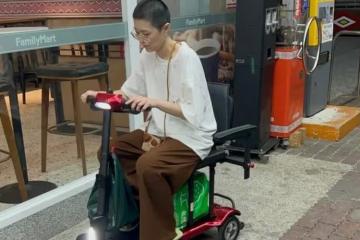 曹雅雯才剃平頭伴父抗癌仍遺憾 68歲爸爸今不幸離世