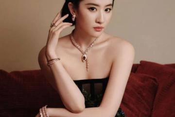 寶格麗晚宴合照，劉亦菲生圖超美，趙露思缺席，孟子義李昀銳同框