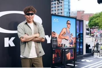 Oakley迎50周年端輕量紀念款設計 限時動能挑戰登陸華山