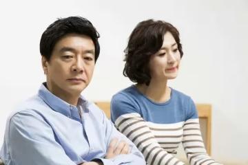 10年前房子給弟弟做婚房,如今急用錢弟弟卻不搬走,姐姐崩潰大哭
