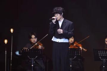 滿滿洋蔥!盧廣仲哽咽唱到夢見方大同 淚唱未竟之約:這或許是某種合作