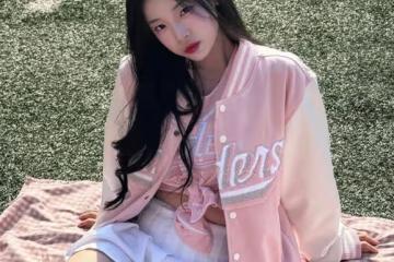 啦啦隊女神首度解禁!趙娟周比基尼辣照「超巨大饅頭」胸前僅裹透明布