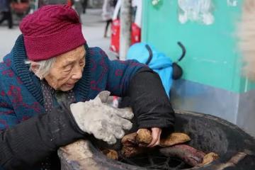 母親被大伯母欺了30年，如今看到大伯母晚年生活，我感謝大伯母.