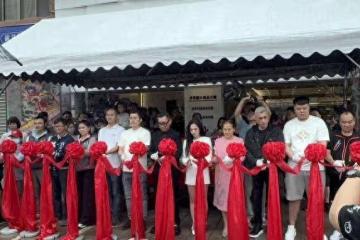 蹦板砸1.4億開旗艦店！裝潢就燒2000萬　認做生意「不只看錢」沒設停損點