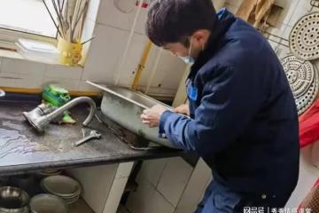 我去女上司家幫忙修水管,她卻留我到天亮:在一起吧