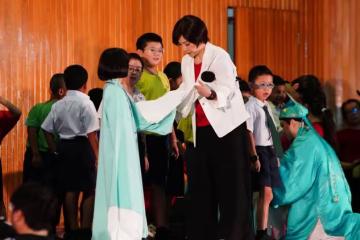 唐美雲6度攜歌仔戲團前進馬來西亞演出接受「烤驗」