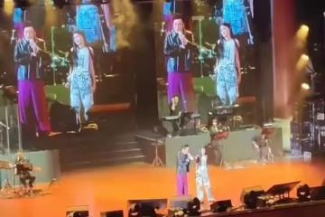 63歲羅嘉良攜女兒開演唱會,12歲Sela身高170cm,撞臉林允太漂亮