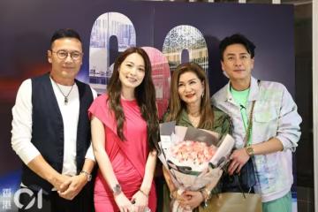 尷尬!TVB上位女星跪曾志偉兩腿中間,開心舉V拍合照!
