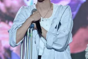 洪暐哲右腳慘扭傷「韌帶幾乎斷裂」 驚悚照片曝光