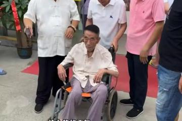 死者為大!楊少華去世,郭德綱因兩個動作,就實現了「口碑暴增」