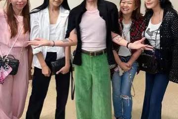 GD後台「合照關穎」親切說再見！　她放大看驚覺：處處都是細節