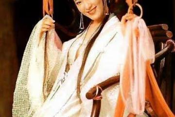 曾是日本最艷女星,因飾演潘金蓮在內地走紅,今43歲淪落成這樣?