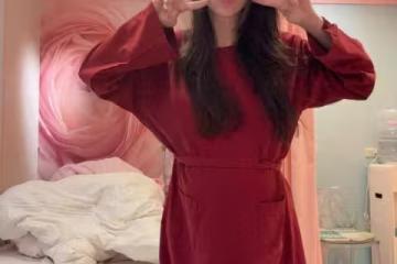 蔡允潔產後2天「見大女兒淚崩了」　跪地全被拍：只想緊緊抱著你