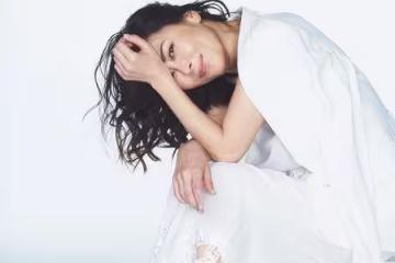 中山美穗告別式爆發「奠儀糾紛」！逝世8個月未下葬骨灰放妹妹家