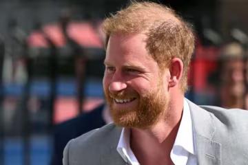 哈里王子密友不顧梅根反對,助力英國破冰!