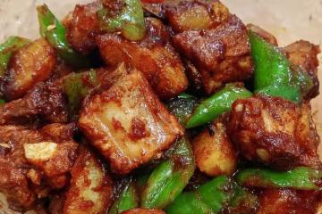 土豆排骨（超好吃）