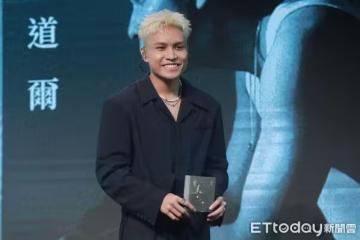 〈在加納共和國離婚〉菲道爾、DIOR大穎爆世紀復合 他親曝真相