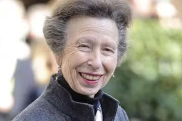 75歲安妮公主聘新管家，要求薪資漲至3.8萬英鎊，計劃工作到90歲