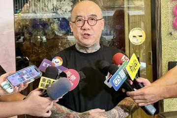 顏正國靈堂照遭偷拍外流! 鋼鐵爸深夜怒發聲:做人剛剛好就好