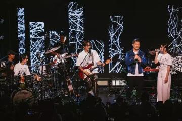告五人香港開唱寫紀錄! 任賢齊驚喜獻「3賽馬」助攻鍍金