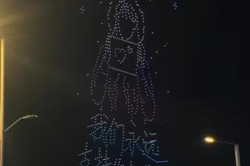 粉絲安排無人機表演慶祝田曦薇生日，田曦薇親自到場觀看並分享