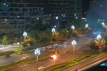 小米被曝省研發成本留隱患，雷軍不回應，網友怒批：又當縮頭烏龜