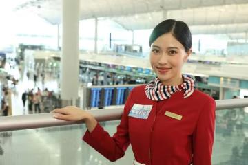24歲港姐冠軍處女劇演空姐!穿制服直呼心情激動!有翻版李嘉欣之稱!