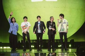 五月天阿信嗨跳〈M.O.〉! 宋雨琦一看秒挖角:來做i-dle舞蹈擔當