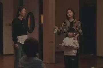 《四喜》直到三姐戴著祖傳玉鐲爭遺產,何麗華才知誰是最可冷的人