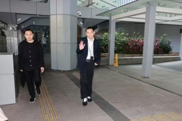 張柏芝庭審再應訴!情緒激動懟大律師:媒體是你親戚?