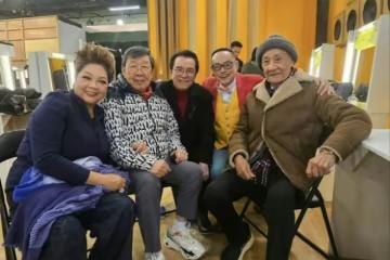 79歲TVB老戲骨操勞過度暴瘦20磅!如今現身中氣十足!豪言不會退休!