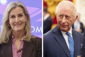 公爵夫人代查爾斯王送信,王室溫情背後藏玄機!