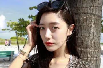被稱為亞洲最美,絕佳身材和臉蛋卻是單身,一個挑眉迷倒許多人