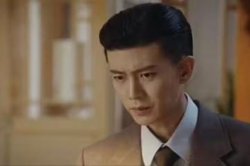 《風與潮》3遍才看懂金融危機,何賢是如何一步步讓尾形血本無歸
