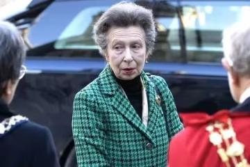 安妮公主突聞噩耗,白金漢宮公開親筆信內容引全網淚目