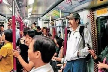 63歲周潤發「裸捐56億身家」每月只花800塊　堅信「人活著有3層次」網友大讚：比郭台銘更霸氣