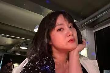 朴娜來「車上活春宮」！2經紀人開車被逼看全程　做一半還狂踢椅背