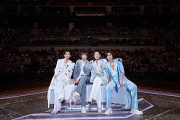 阿信合體F3又跌倒了！　「驚險倒地」畫面曝光全場嚇傻