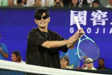 周杰倫首戰澳網吞敗「8歲兒也在場」　昆凌親揭內幕：對我來說你是贏家