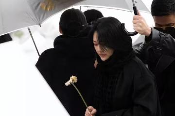 S媽哭喊寶貝重生了!小S致詞淚謝具俊曄:沒有雜質的心守護著我姐