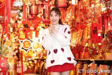 豬哥亮愛女謝金晶「胸部突冒3公分腫瘤」　緊急做穿刺…報告出爐