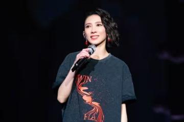 戴佩妮首登雄蛋開唱！　迎收官場驚喜獻「限定大禮」