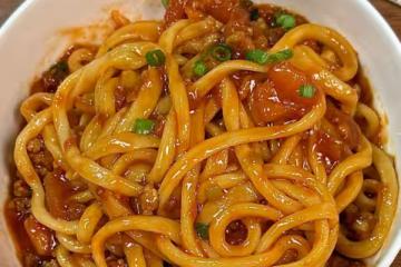 番茄肉醬拌面🍜
