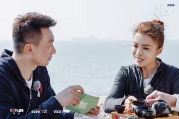 央視主持人集體痛哭,背後的真相到底是什麼?