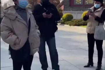 許敏遊玩被跟拍,郭威和剛認親那會有明顯變化,熊磊開直播逗楷楷