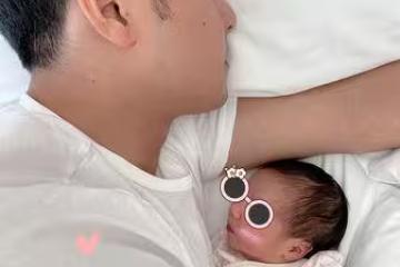 明道2歲女兒高清正面照曝光!露齒笑「炸出超萌嘴邊肉」復刻神基因